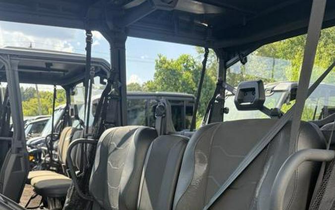 2025 Can-Am® Defender MAX XT HD10