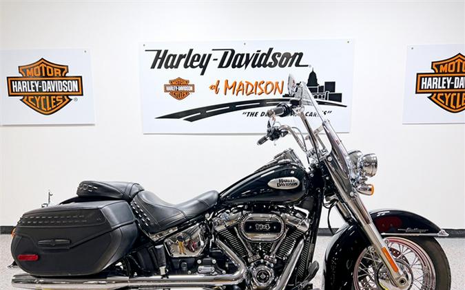 2022 Harley-Davidson Heritage Classic FLHCS 9,633 MILES