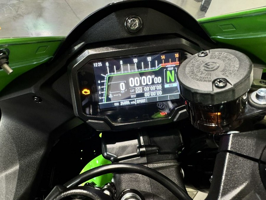 2022 Kawasaki Ninja® ZX™-10R ABS KRT Edition