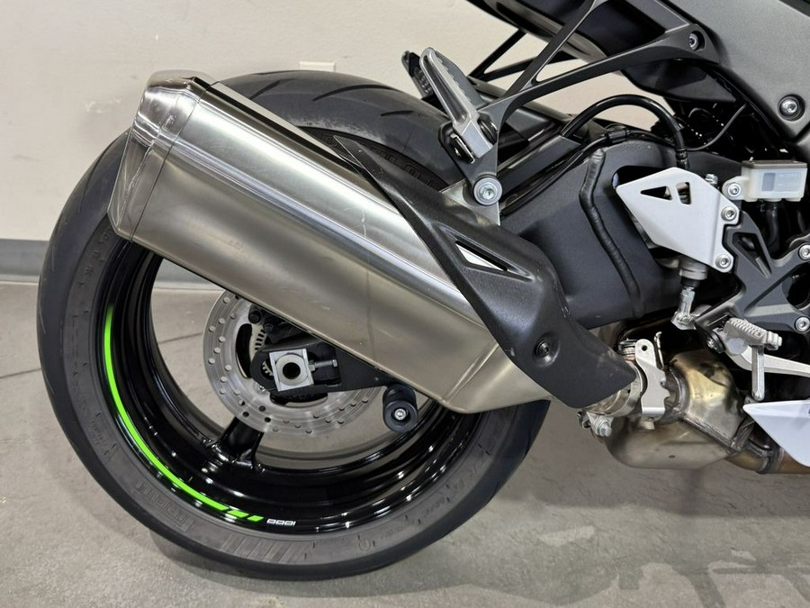 2022 Kawasaki Ninja® ZX™-10R ABS KRT Edition