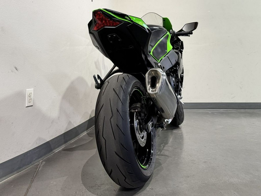 2022 Kawasaki Ninja® ZX™-10R ABS KRT Edition
