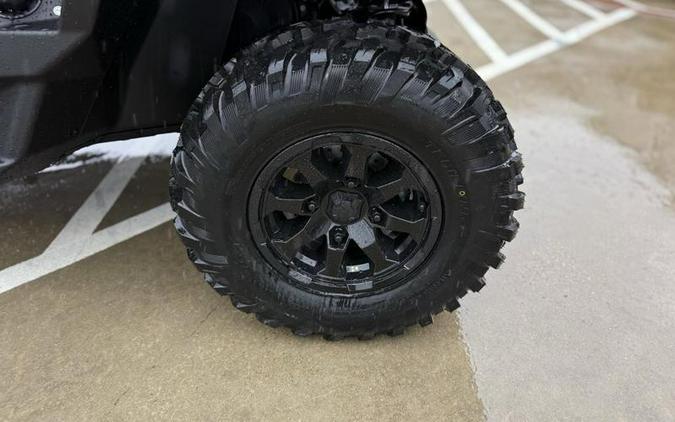 2026 Can-Am® Defender MAX XT CAB HD11 With 10.25 in.display