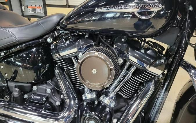 2019 Harley-Davidson® FLHC - Softail® Heritage Classic