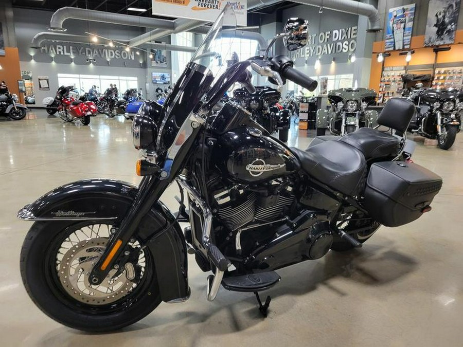 2019 Harley-Davidson® FLHC - Softail® Heritage Classic