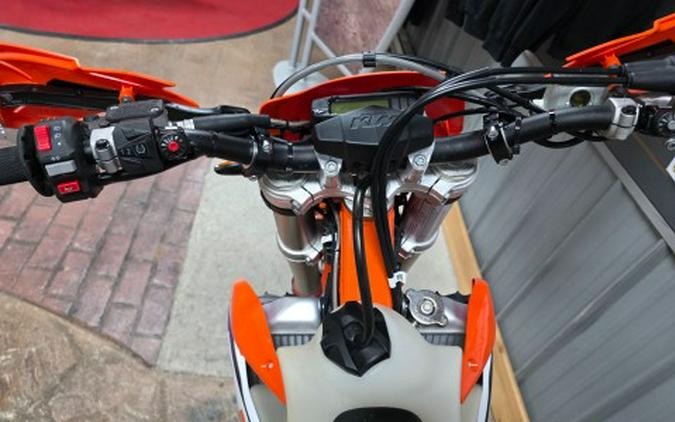 2023 KTM 450 XCF-W