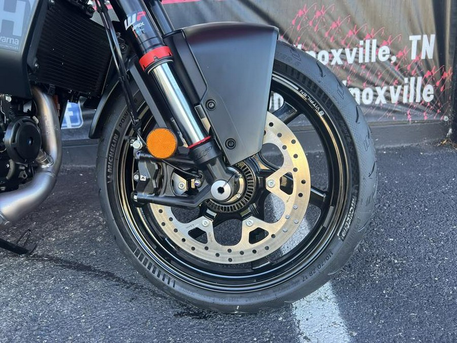 2024 Husqvarna® Vitpilen 401