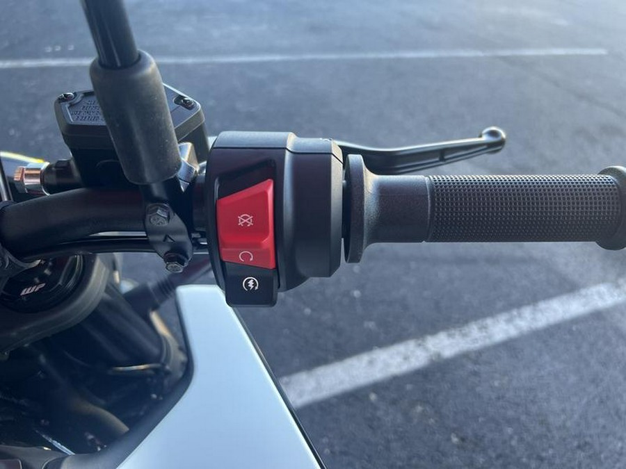 2024 Husqvarna® Vitpilen 401