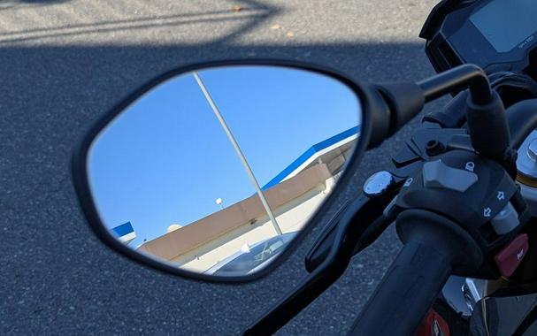 2025 BMW G 310 R Style Passion