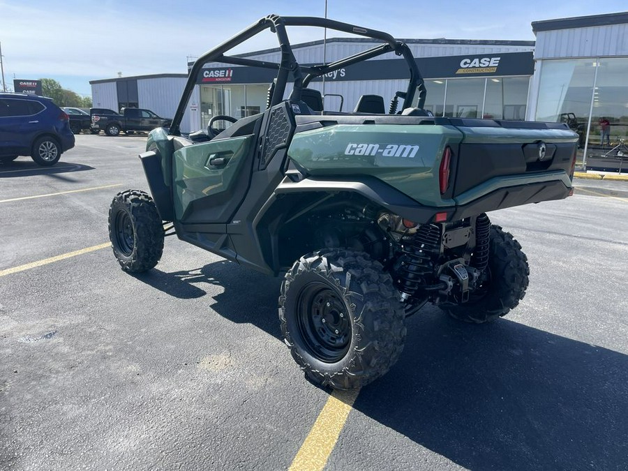 2025 Can-Am COMMANDER DPS 700 - COMPASS GREEN