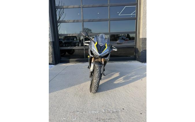 2022 Honda CBR500R ABS