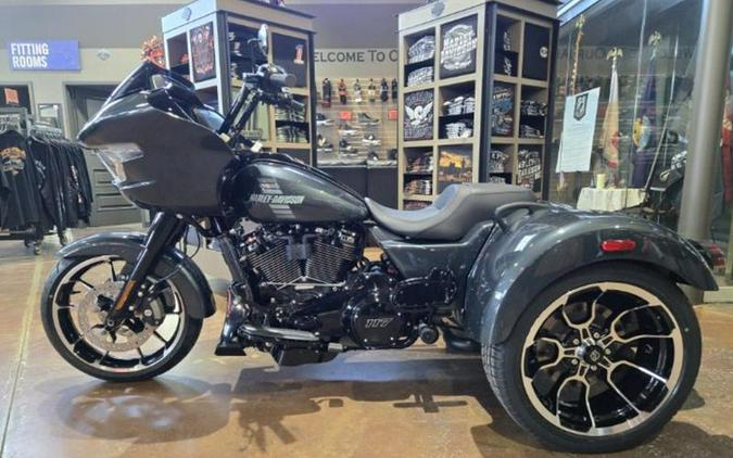 2026 Harley-Davidson® FLTRT - Road Glide® 3