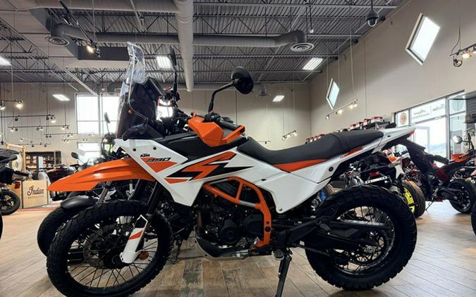 2026 KTM Adventure 390 R