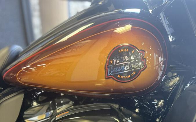2024 Harley-Davidson Ultra Limited TOBACCO FADE W/ PINSTRIPE