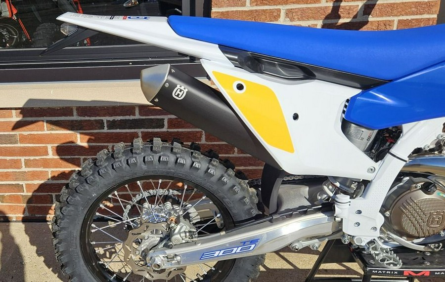 2025 Husqvarna® TE 300 Heritage