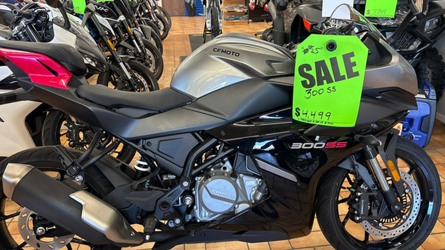 2025 CFMOTO Cf300 5US