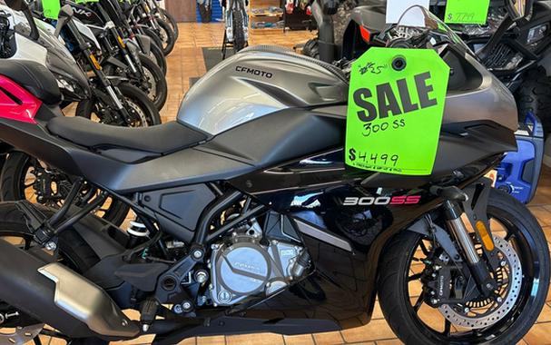 2025 CFMOTO Cf300 5US