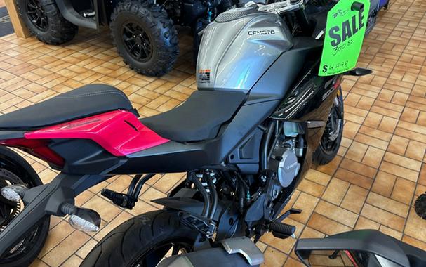 2025 CFMOTO Cf300 5US