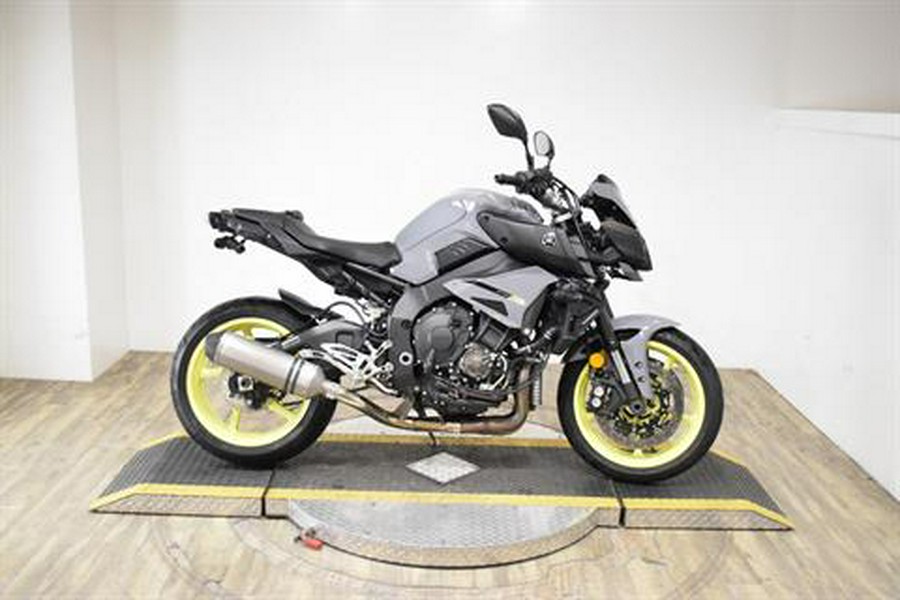 2017 Yamaha FZ-10