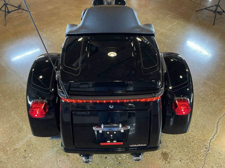 2022 Harley-Davidson FLHTCUTG - Tri Glide Ultra