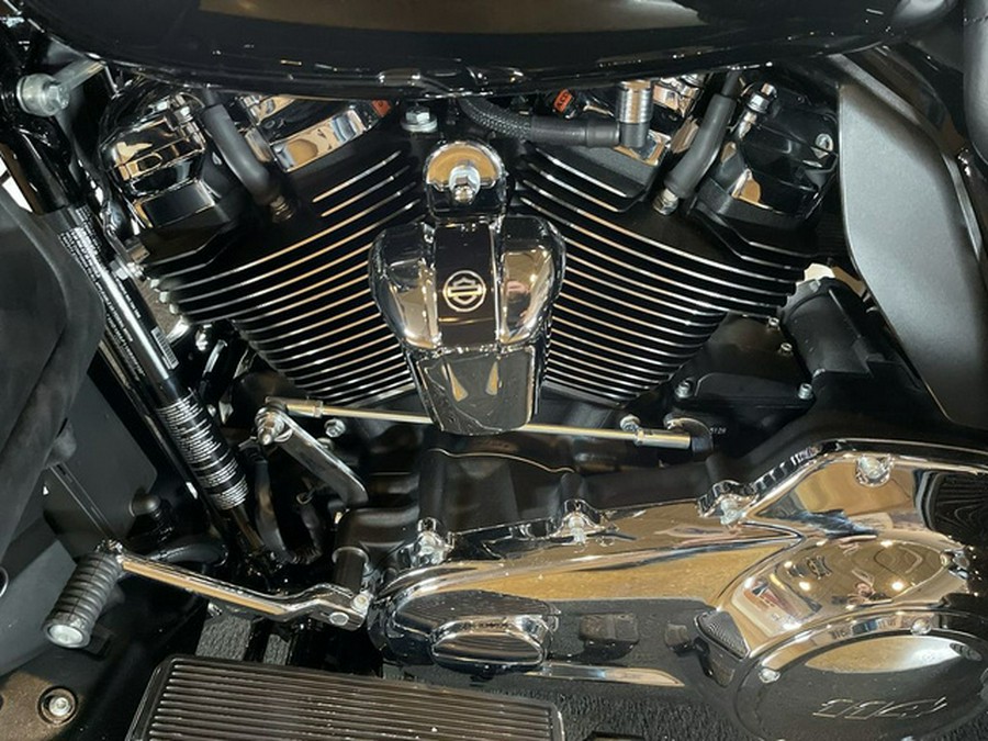 2022 Harley-Davidson FLHTCUTG - Tri Glide Ultra