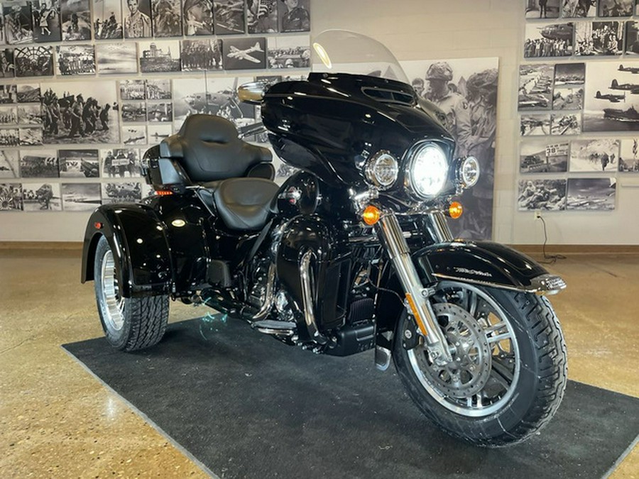 2022 Harley-Davidson FLHTCUTG - Tri Glide Ultra