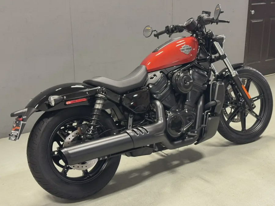 RH975 2025 Nightster®