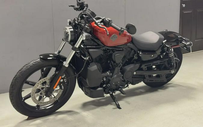 RH975 2025 Nightster®