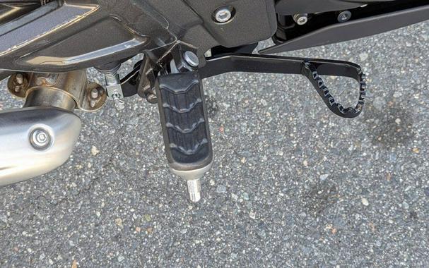 2025 BMW G 310 R Cosmic Black 2