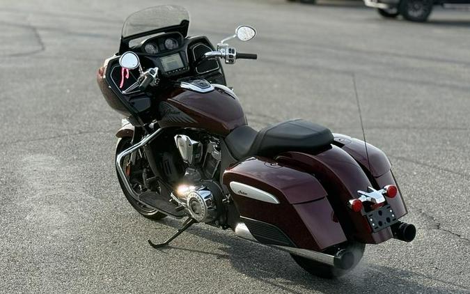 2022 Indian Motorcycle® Challenger® Limited Maroon Metallic