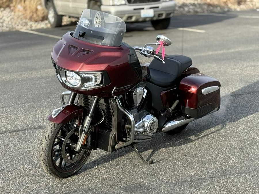 2022 Indian Motorcycle® Challenger® Limited Maroon Metallic