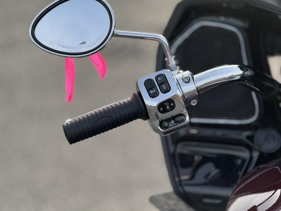 2022 Indian Motorcycle® Challenger® Limited Maroon Metallic