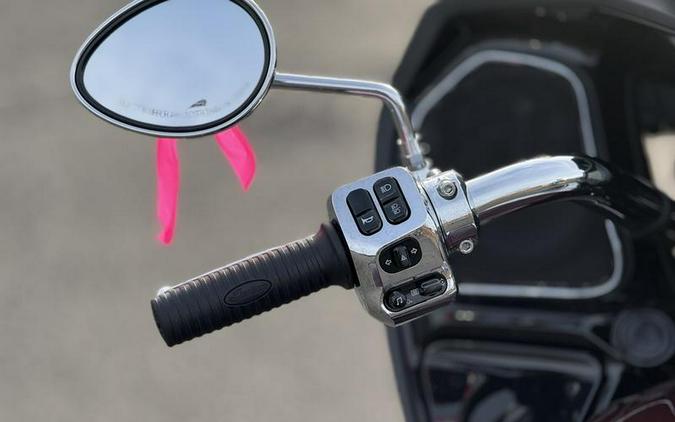 2022 Indian Motorcycle® Challenger® Limited Maroon Metallic