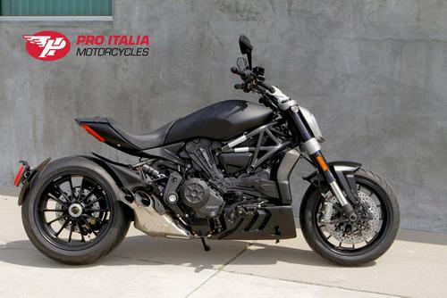 2021 Ducati XDiavel Dark and Black Star First Look Preview Photo Gallery