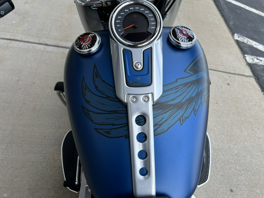 2018 Harley-Davidson 115th Anniversary Fat Boy 114 Legend Blue Denim