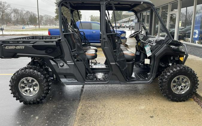 2024 Can-Am® Defender MAX Lone Star HD10