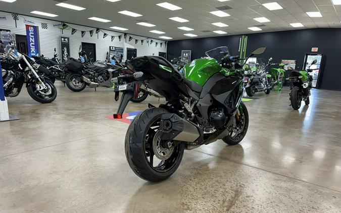 2025 Kawasaki Ninja 1100SX SE ABS