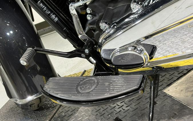 2026 Harley-Davidson® Heritage Classic Midnight Ember w/Laced Wheels