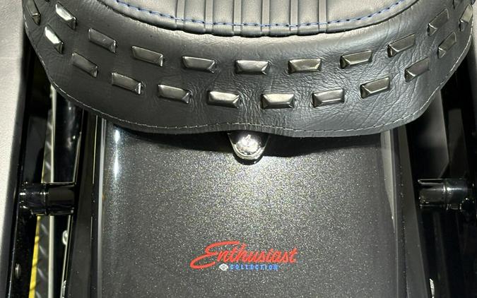 2026 Harley-Davidson® Heritage Classic Midnight Ember w/Laced Wheels