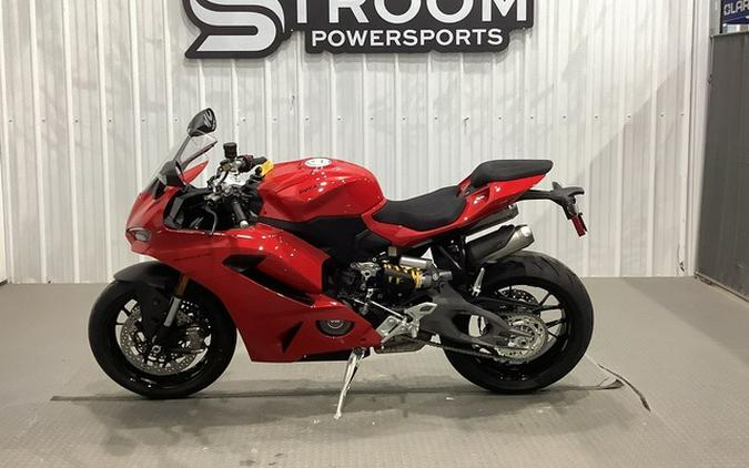 2026 Ducati Panigale V2
