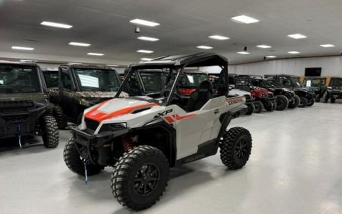 2027 Polaris General XP 1000 Sport