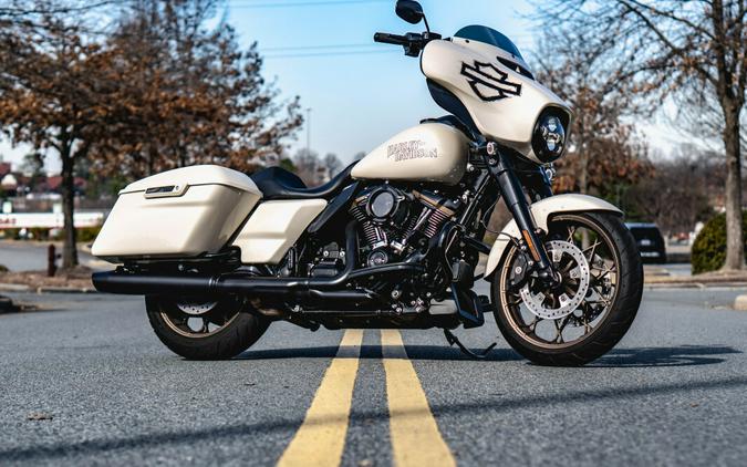 FLHXST 2023 Street Glide® ST
