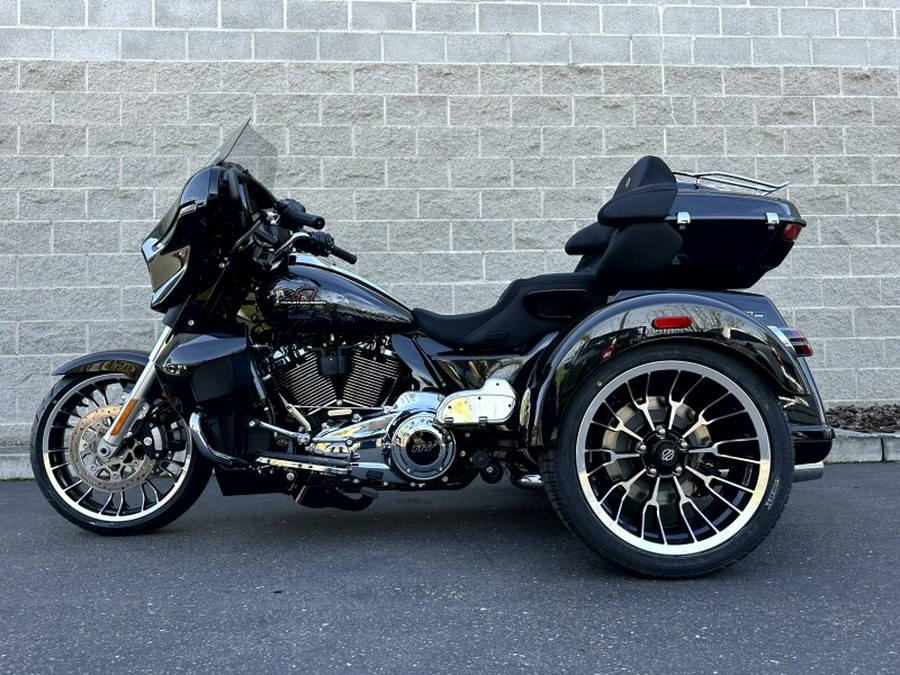 Harley-Davidson® Street Glide 3 Limited 2026 FLHLT 84681634 MIDNIGHT EMBER