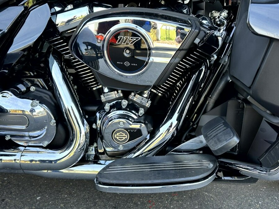 Harley-Davidson® Street Glide 3 Limited 2026 FLHLT 84681634 MIDNIGHT EMBER