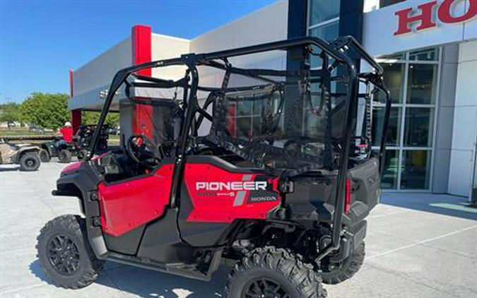 2024 Honda Pioneer 1000-5 Deluxe