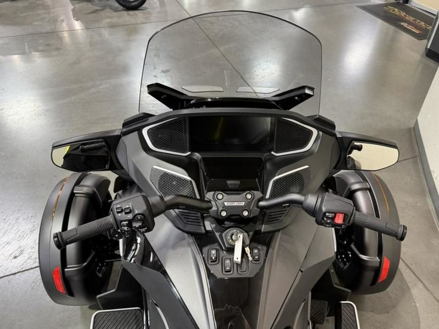 2025 Can-Am® Spyder RT Limited Platine Wheels