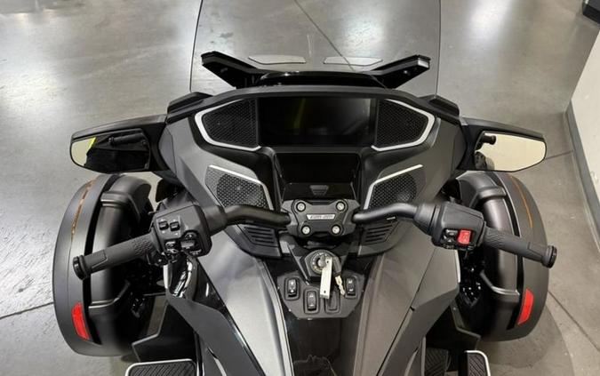 2025 Can-Am® Spyder RT Limited Platine Wheels