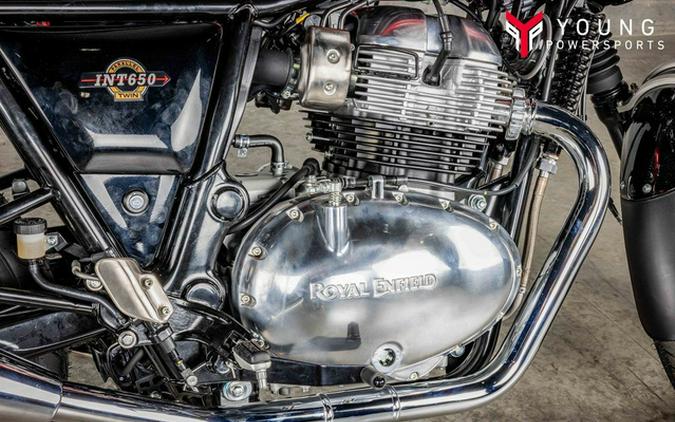 2026 Royal Enfield INT 650 Canyon Red