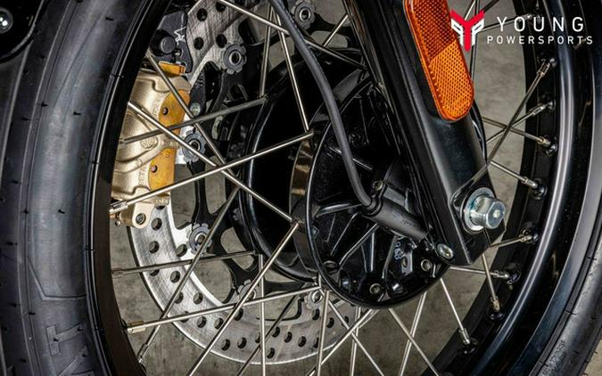 2026 Royal Enfield INT 650 Canyon Red