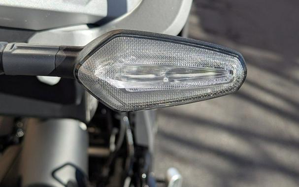 2025 BMW G 310 GS Cosmic Black 3