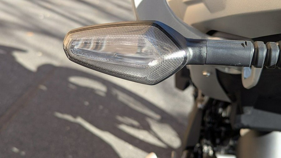 2025 BMW G 310 GS Cosmic Black 3